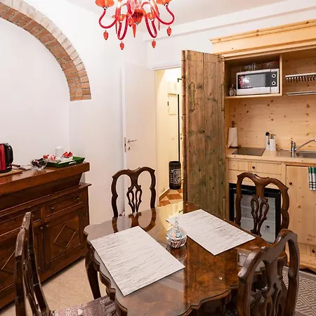 Pied A Terre - Bohemien Apartment Verona