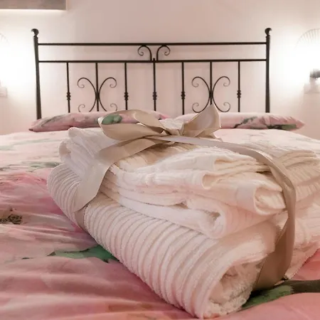 Pied A Terre - Bohemien * Verona